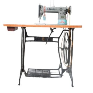 Arati Sewing Machine 95T10