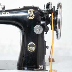 Singer Sewing Machine(103K)